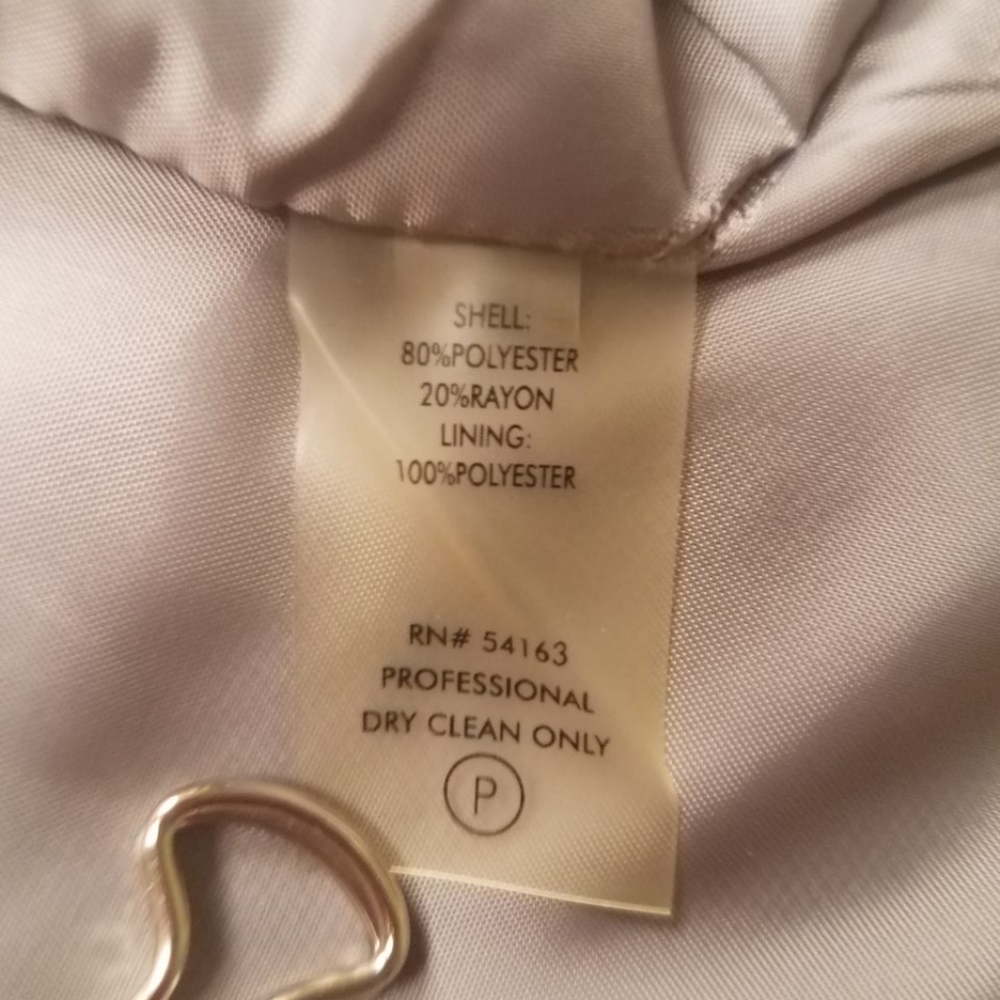 Calvin Klein - Picture 6 of 6